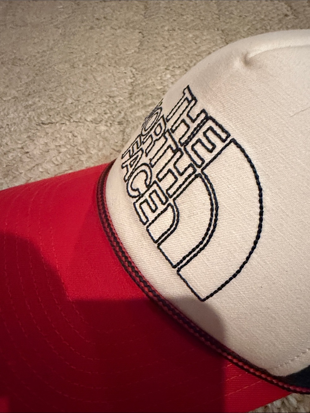 The North Face Trucker Cap - Cream, Red & Navy - Picture 9 of 10